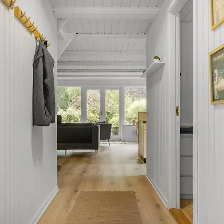 3 Bedroom Stunning In 度假居 霍伊斯莱乌