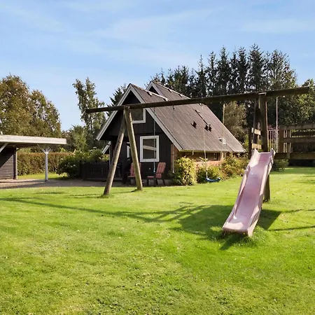 3 Bedroom Stunning In * 霍伊斯莱乌