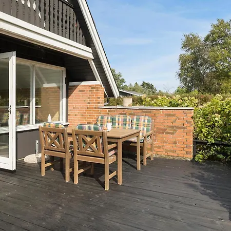 3 Bedroom Stunning In Prázdninový dům *