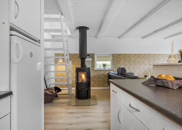 Holiday home 3 Bedroom Stunning In *