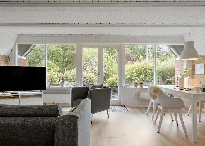 3 Bedroom Stunning In Holiday home *