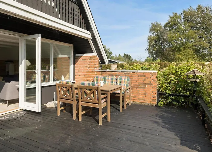3 Bedroom Stunning In Holiday home *