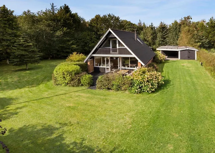 Holiday home 3 Bedroom Stunning In *